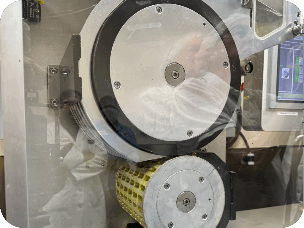 pharmaceutical lab equipment