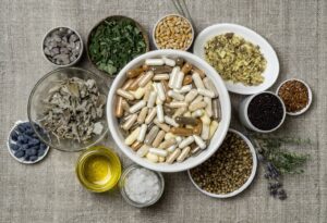 Dietary Supplements Manufacturer vs. Middlemen: Key Differences Explained