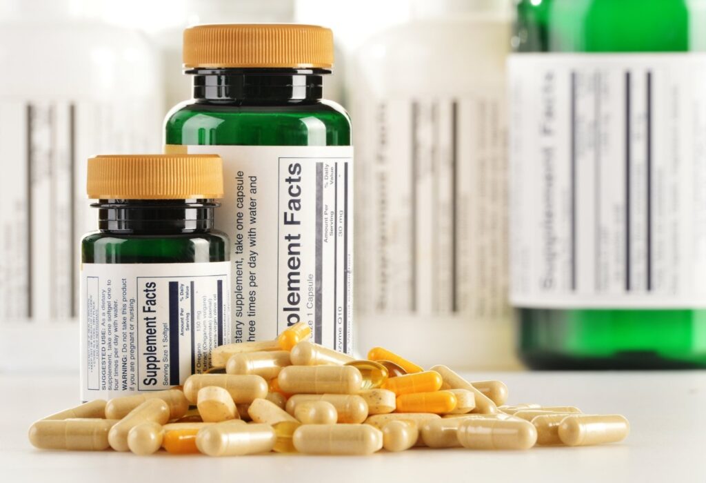 The State of the Dietary Supplement Market: Growth Projections & Key Drivers