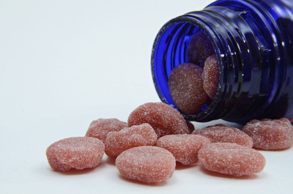 Top Nutrients That Perform Well as Chewable Supplements cover