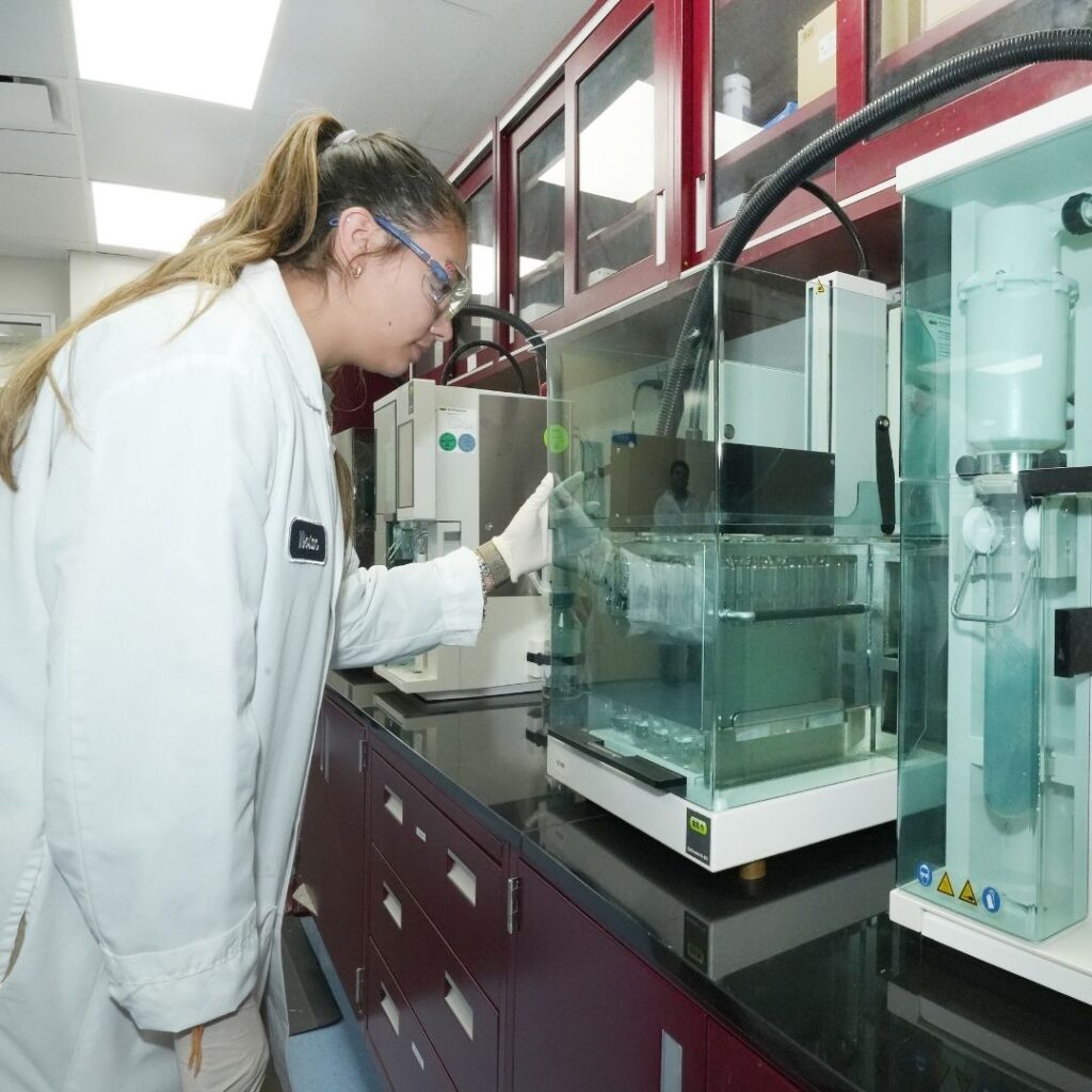 Woman looking at something in the lab